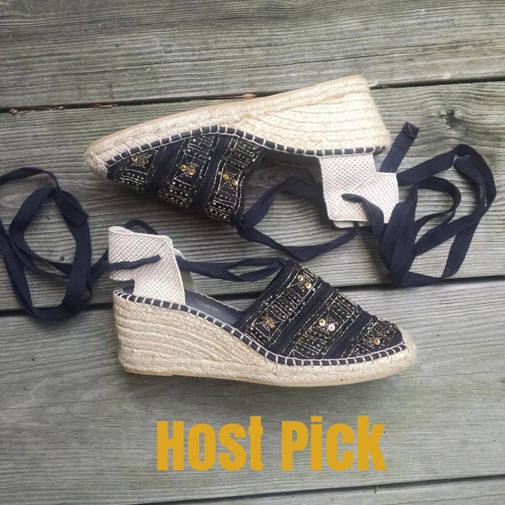 🌺🌺 Host Pick-Impo Maria wrap around ankle wedges